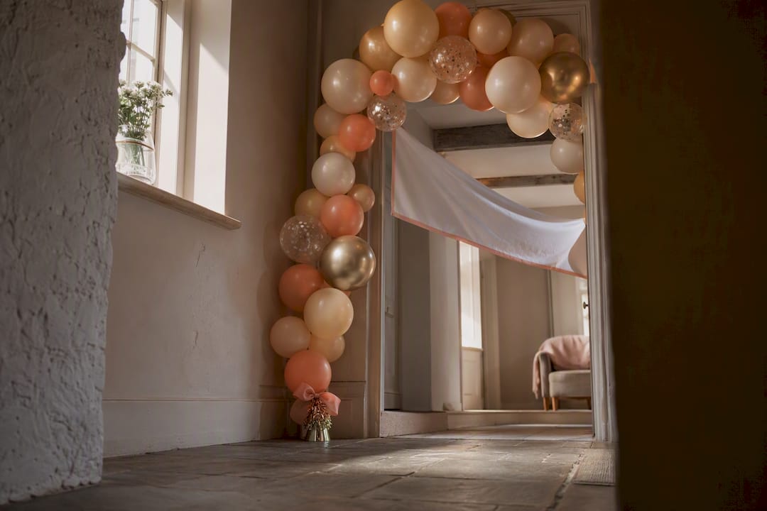 Hen party entrance decor in rental cottage