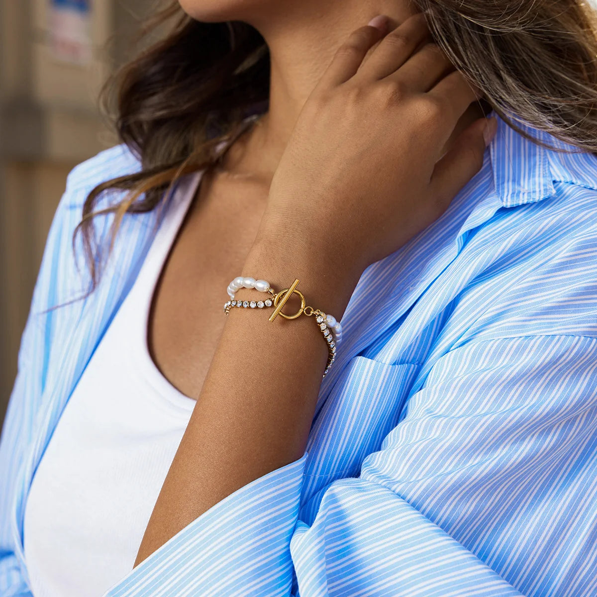 Dainty Pearl Toggle Bracelet - The Hen Planner
