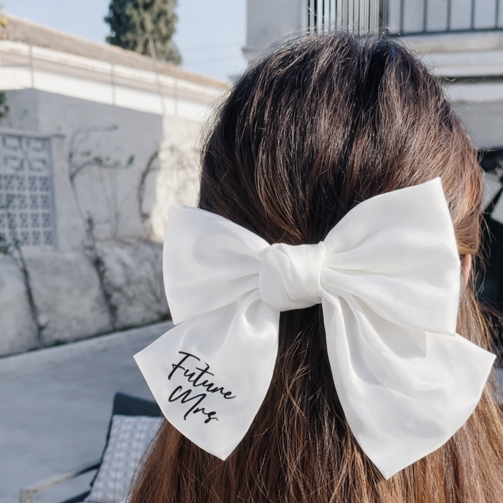 Future Mrs Hair Bow Clip - The Hen Planner